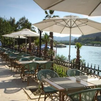 Tezcan ホテル ダルヤン