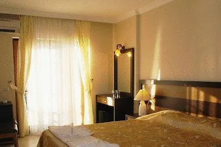 Tezcan 3* ダルヤン