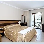 Tezcan Hotel