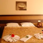 Tezcan Hotel