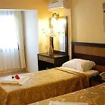 Hotel Tezcan 3*