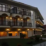 Tezcan Hotel 3*