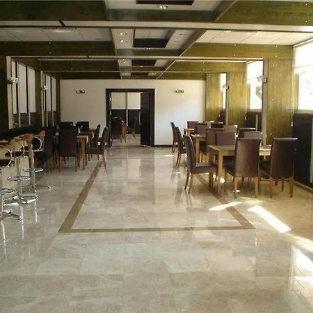 Ξενοδοχείο Tezcan 3*