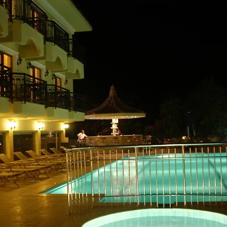 Tezcan Hotel