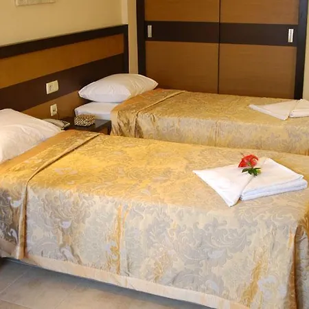 Tezcan Hotel