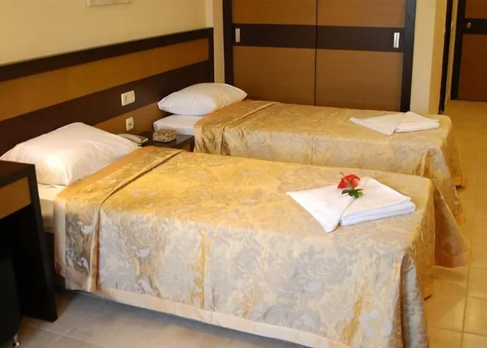 Hotel Tezcan 3*